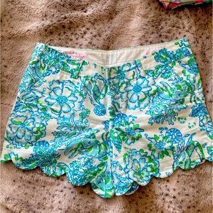 Lilly Pulitzer Scalloped Shorts - Buttercup 🌿🐬
